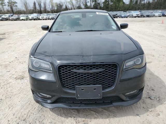 2022 Chrysler 300 Touring L