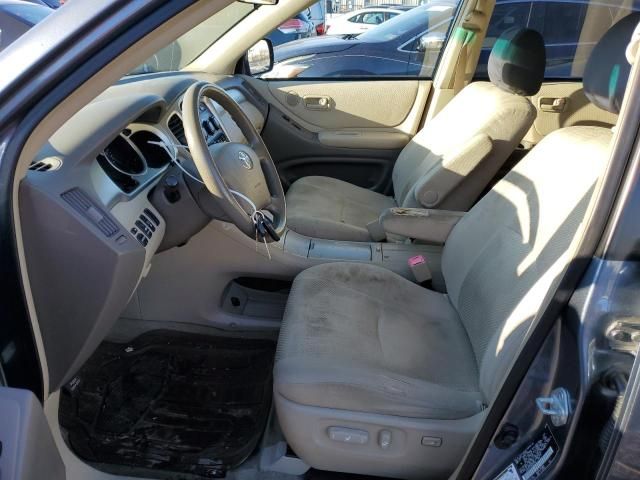 2004 Toyota Highlander