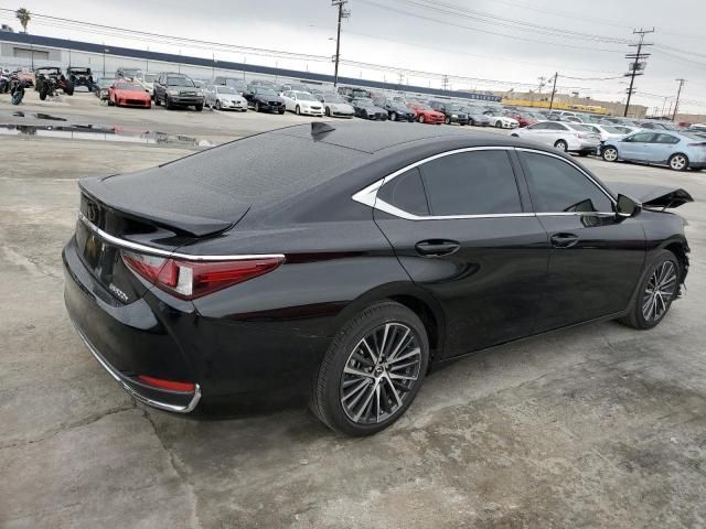 2024 Lexus ES 300H Base