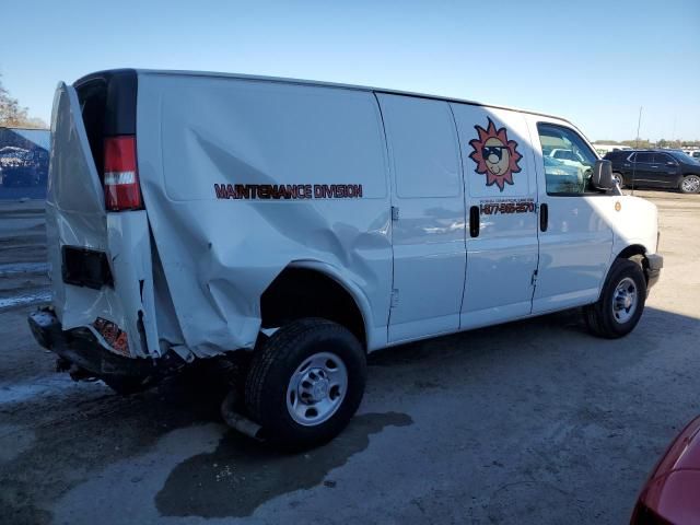 2019 Chevrolet Express G2500