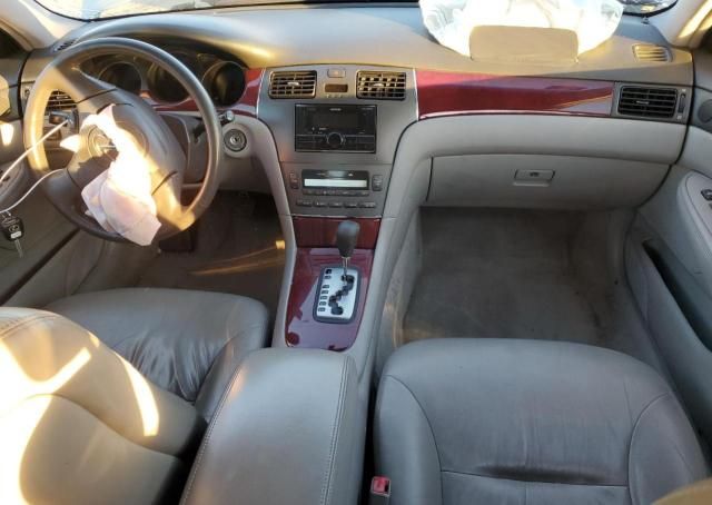 2002 Lexus ES 300