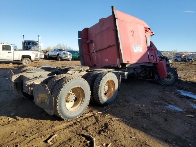 2005 Freightliner Conventional ST120