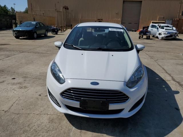 2015 Ford Fiesta SE