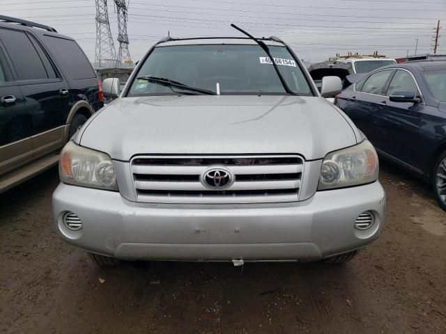 2004 Toyota Highlander Base