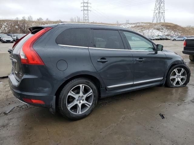 2015 Volvo XC60 T6 Platinum