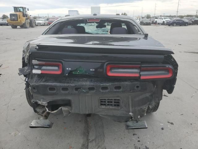 2015 Dodge Challenger SXT