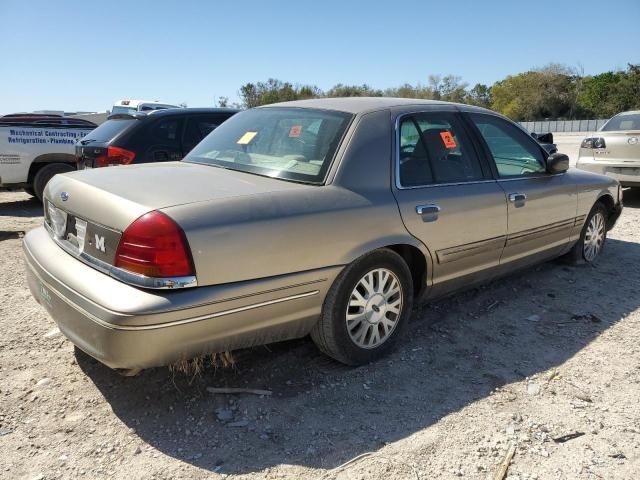 2003 Ford Crown Victoria LX