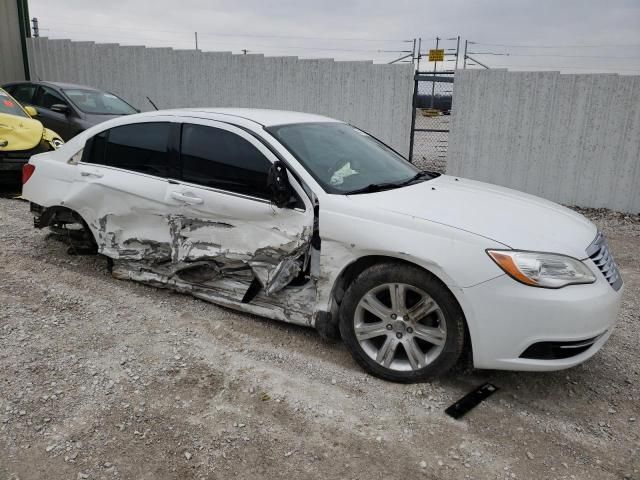 2013 Chrysler 200 LX