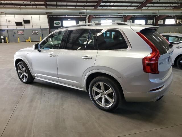 2019 Volvo XC90 T8 Momentum