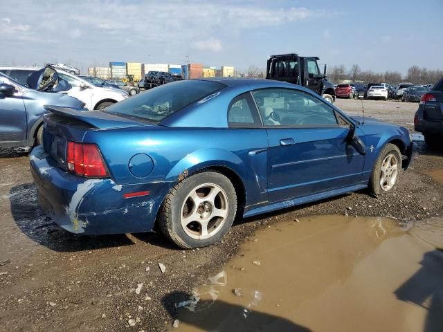 2000 Ford Mustang