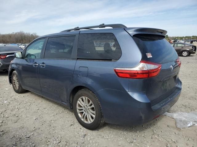 2015 Toyota Sienna XLE