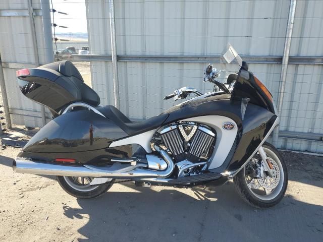 2010 Victory Vision Touring