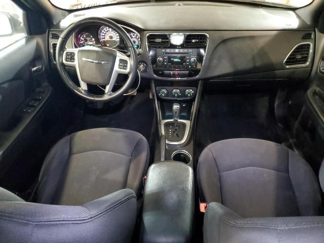 2012 Chrysler 200 Touring