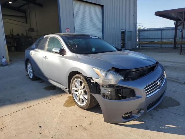 2010 Nissan Maxima S