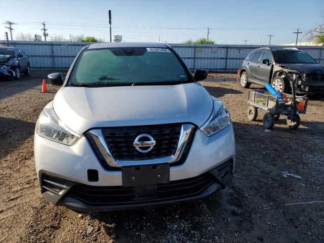 2020 Nissan Kicks S