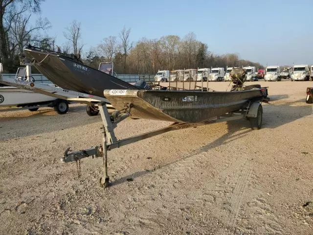 2018 Alumacraft Boat