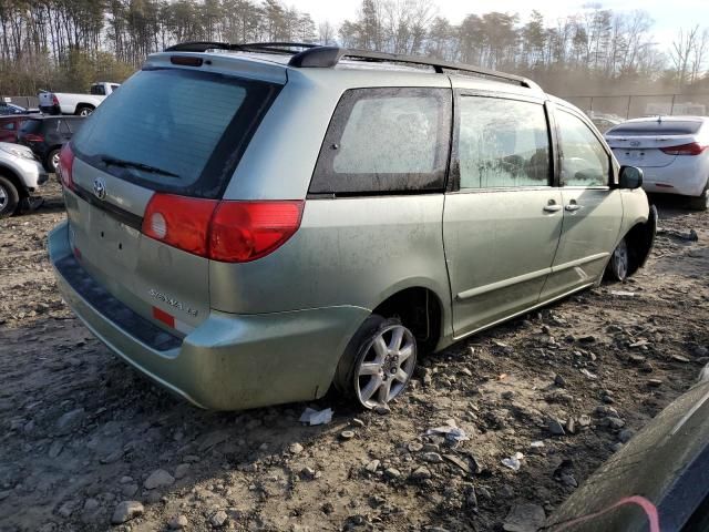 2010 Toyota Sienna CE