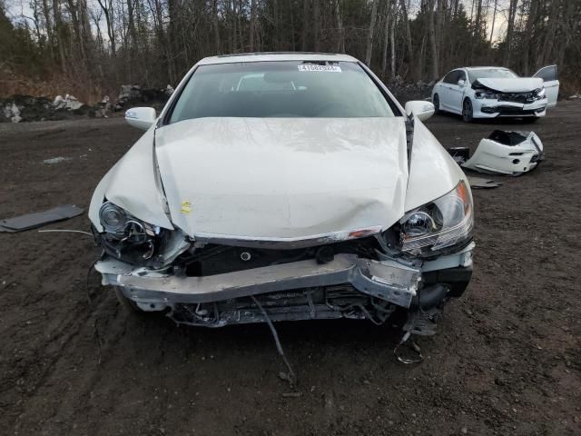 2005 Acura RL