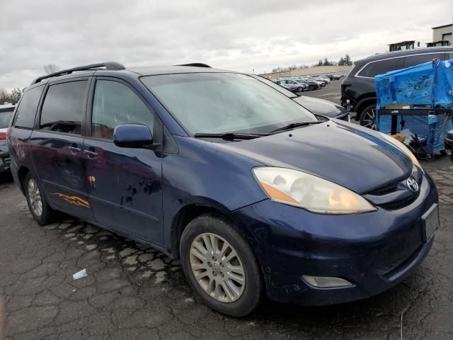 2007 Toyota Sienna XLE