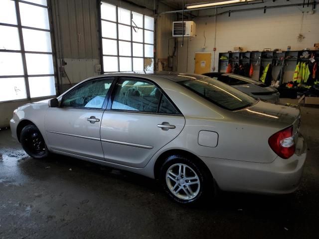 2004 Toyota Camry LE