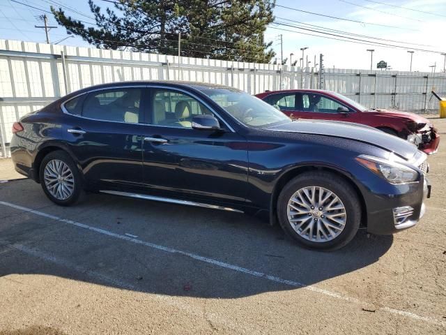 2015 Infiniti Q70 3.7