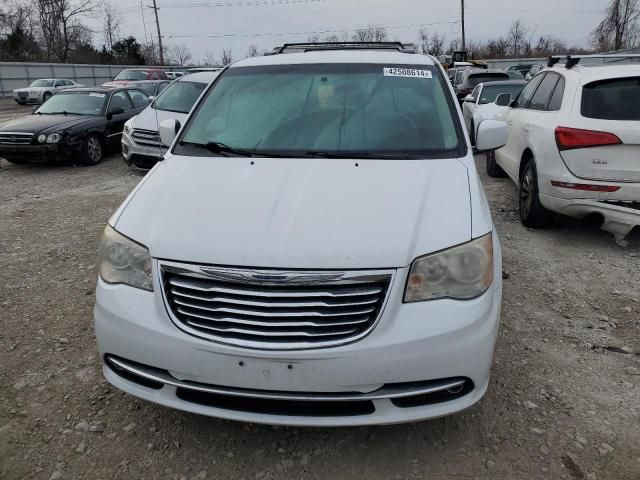 2014 Chrysler Town & Country Touring