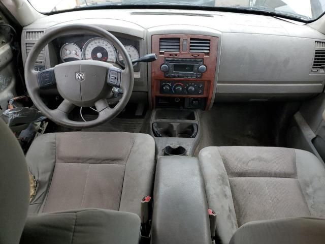2005 Dodge Dakota Quad SLT
