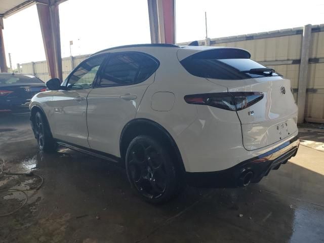 2024 Alfa Romeo Stelvio TI