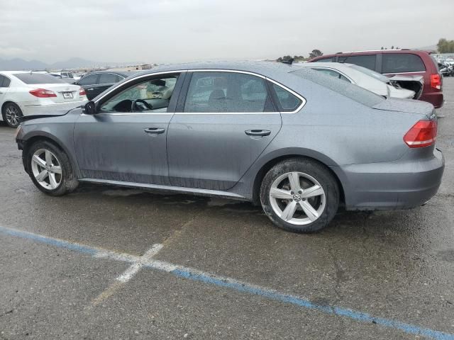 2013 Volkswagen Passat SE