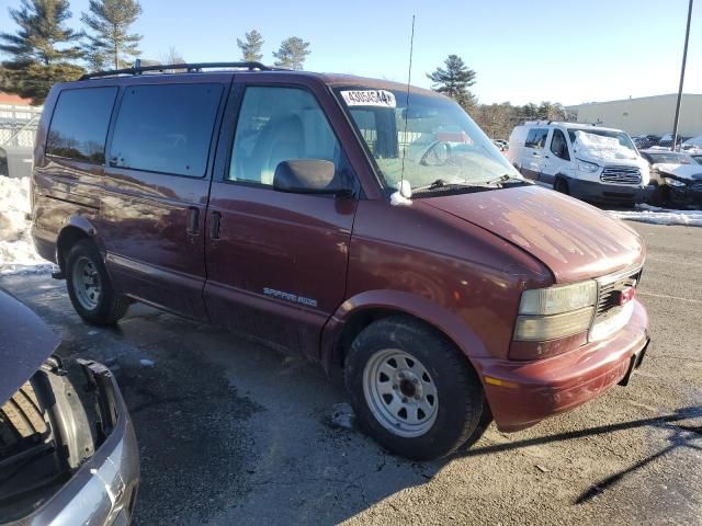 2000 GMC Safari XT