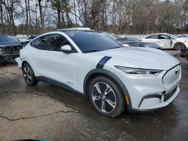 2021 Ford Mustang MACH-E Select