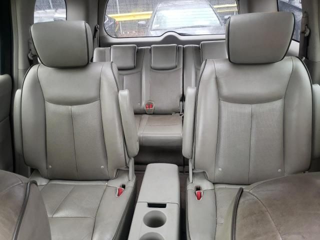 2013 Nissan Quest S