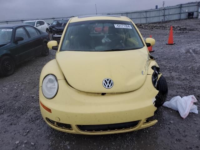 2006 Volkswagen New Beetle 2.5L Option Package 1