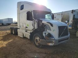 Salvage cars for sale from Copart Sikeston, MO: 2016 Volvo VN VNL