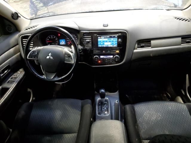 2014 Mitsubishi Outlander SE