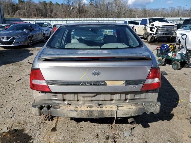 2000 Nissan Altima XE