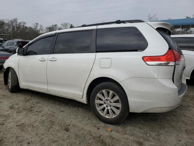 2011 Toyota Sienna XLE