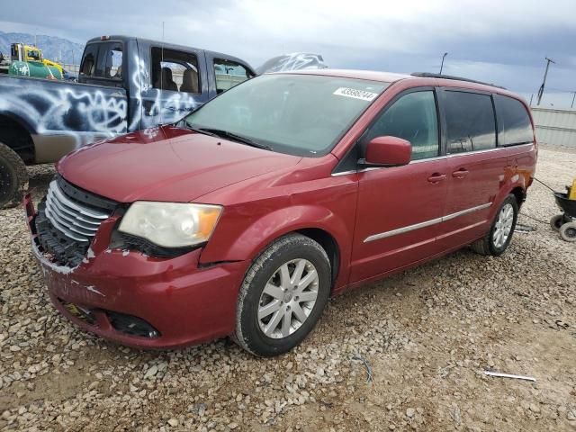 2014 Chrysler Town & Country Touring