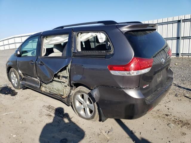 2011 Toyota Sienna