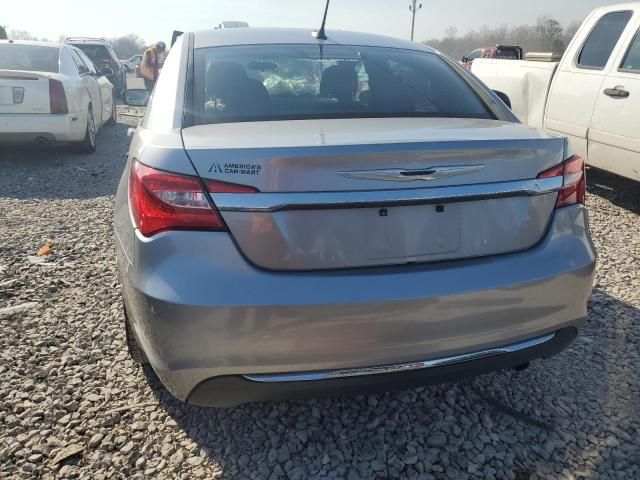 2013 Chrysler 200 Touring