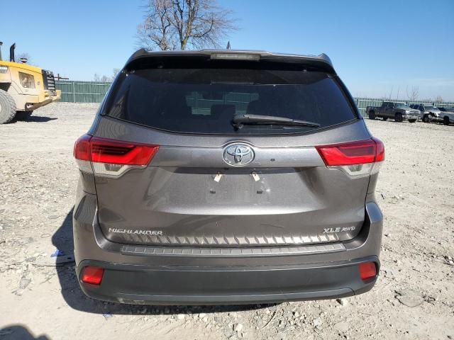 2019 Toyota Highlander SE