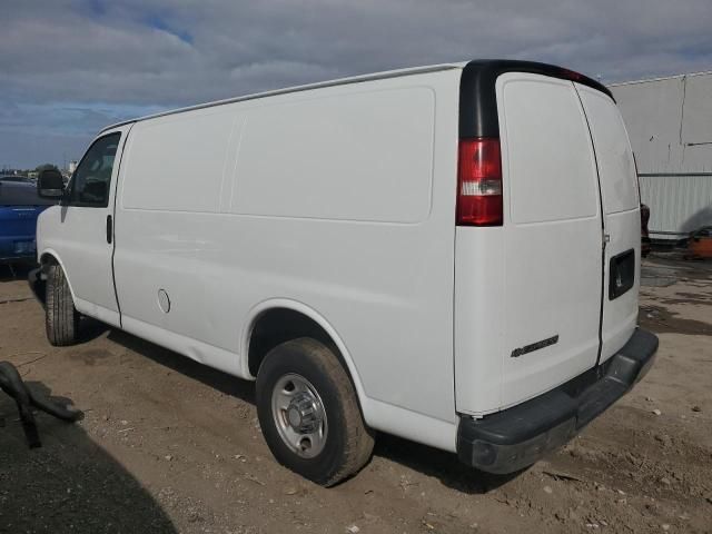 2018 Chevrolet Express G2500