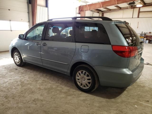 2005 Toyota Sienna CE