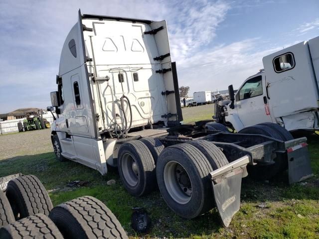 2017 Freightliner Cascadia 125