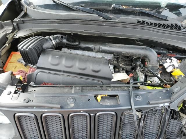 2017 Jeep Renegade Trailhawk