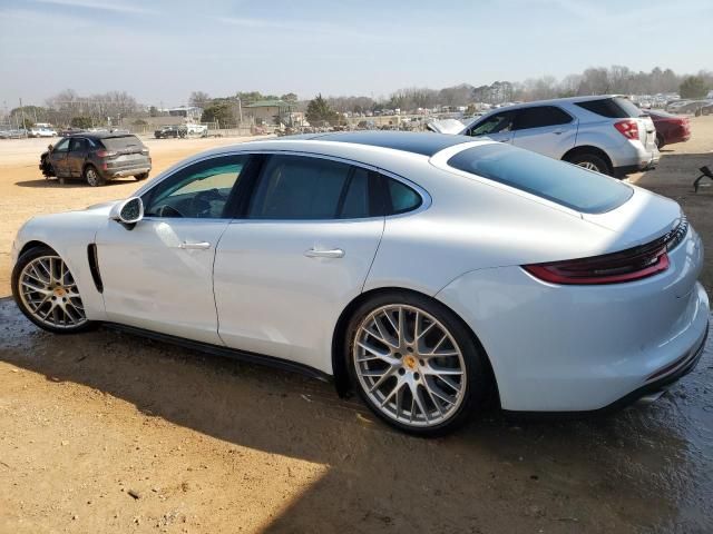 2018 Porsche Panamera 4S