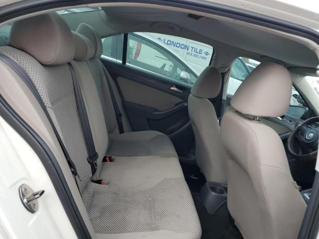 2011 Volkswagen Jetta Base