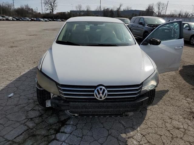 2012 Volkswagen Passat SE