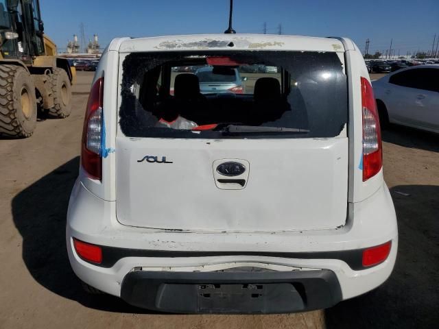 2012 KIA Soul +