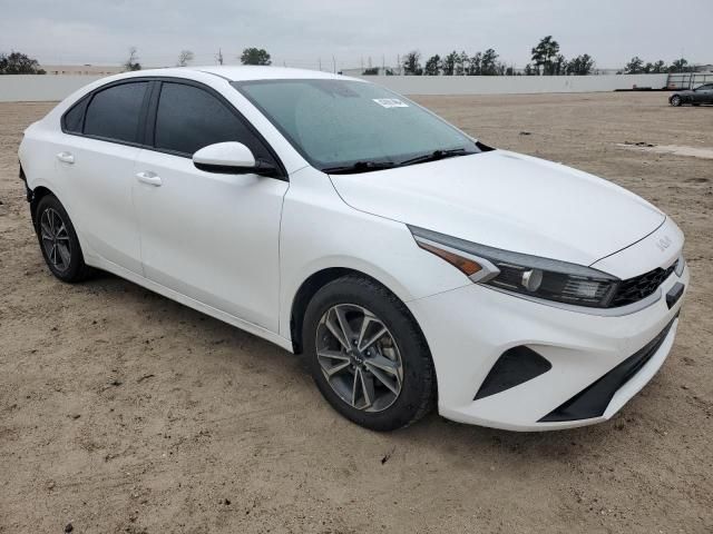 2022 KIA Forte FE